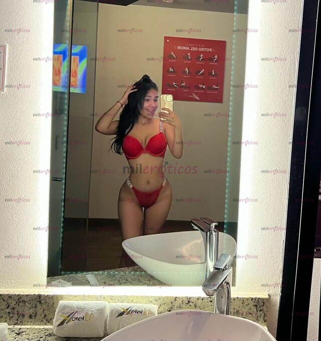 FOTOS DE A MI SI PONME EN LA POSICIÓN QUE QUIERAS AMOR BÉSAME TODO LLEGO SÚPER GUAPA AMOR