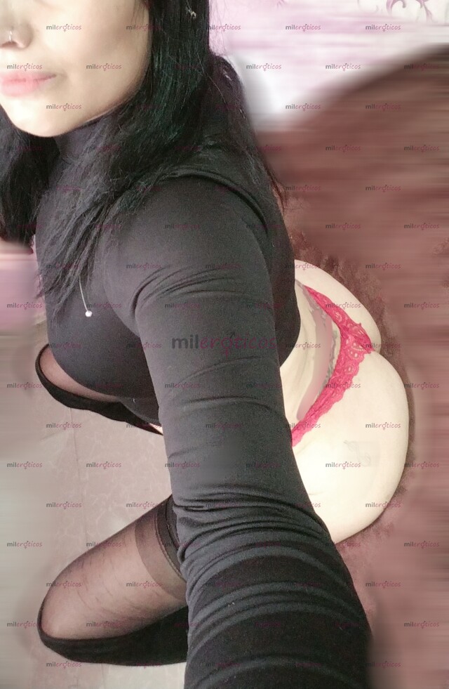 FOTOS DE SOY MELY ... Y SOY UNA NENA MUY CACHONDA ..VEN A SENTIR MI RICO CULO