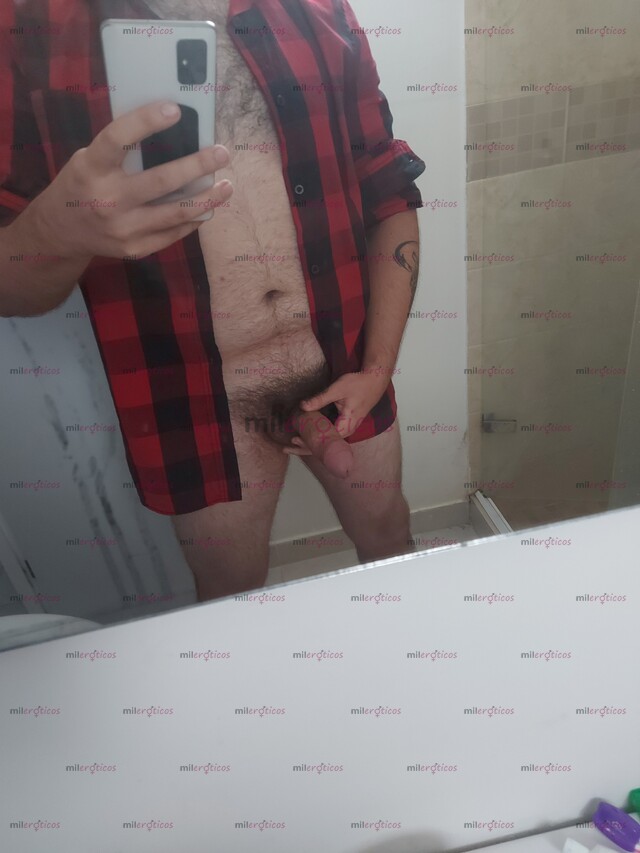 FOTOS DE ACTIVO CON GANAS DE COMPLACERTE EN TUS DESEOS SEXUALES