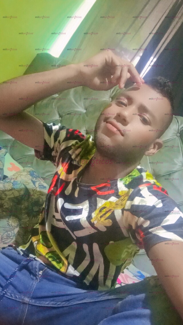 FOTOS DE MASAJISTA CACHONDO FULL MORBOSO POLLO VERGON BIEN DOTADO MUY LECHERO COMPLACIENT