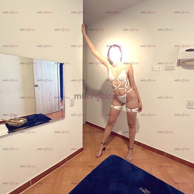 FOTOS DE SOY PAULA, CON CURVAS HORA 150 RECORRE CADA RINCON DE MI CUERPO GALERIAS
