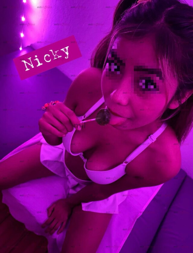 FOTOS DE PLACER ILIMITADO NICKY LA MÁS CACHONDA DEL CONDADO