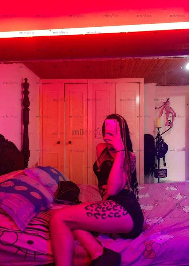 FOTOS DE MISAMORES LLEGÓ AMIRA SOPHIA LLENA DE MUCHA LECHE PASIÓN Y LUJURIA ESTOY EN CUBA