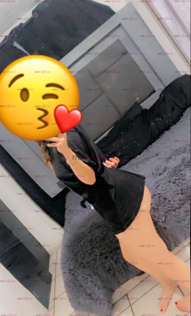 FOTOS DE DANIA, BONITA CHIQUITA RICA Y COMPLACIENTE QUE MAS QUIERES BEBÉ