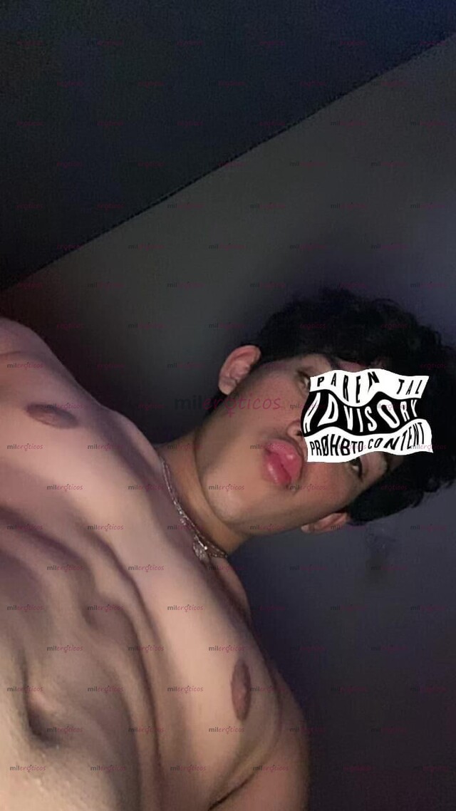 FOTOS DE CONTENIDO ERÓTICO 100% HETERO PUEDO LLEGAR A TENER SEXO CON GENTE SOLVENTE