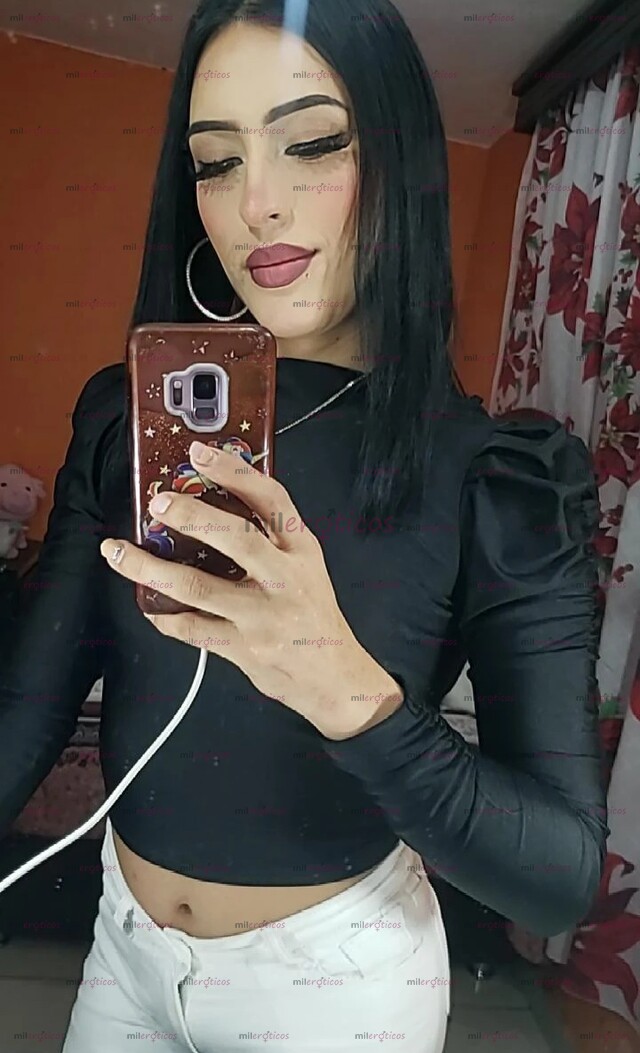 FOTOS DE NATALIA HERMOSA NENA TRANS 22 AÑOS COGELONA LECHERA FULL