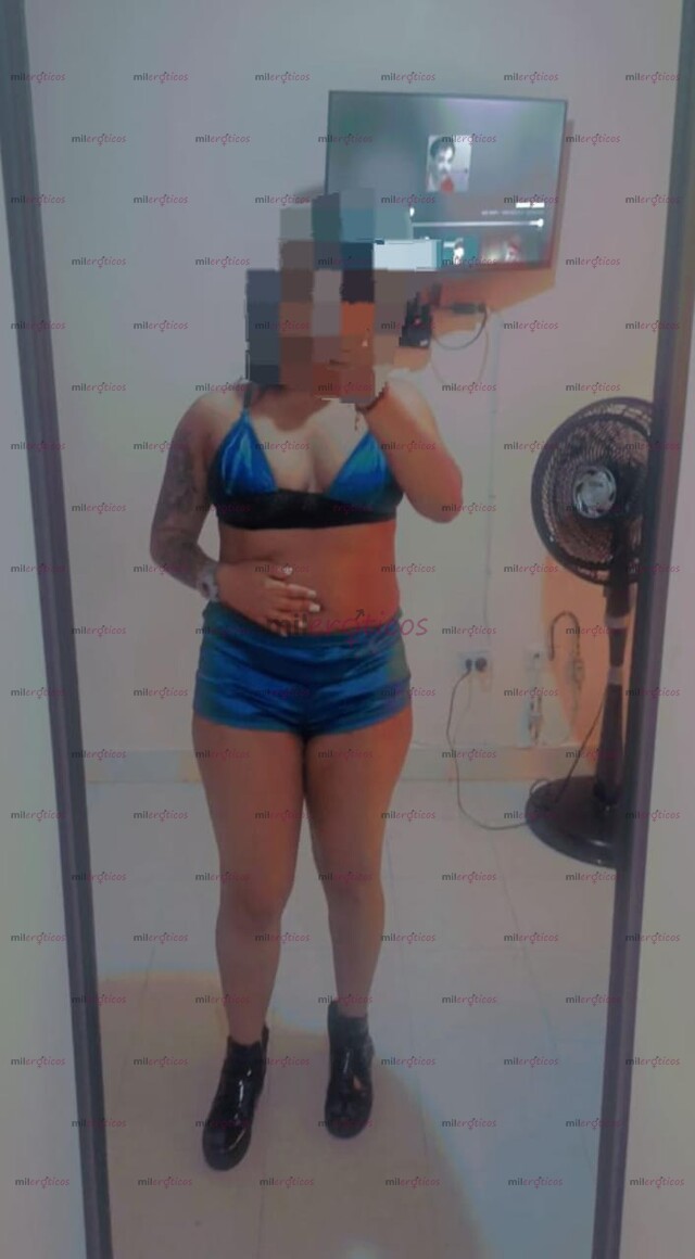 FOTOS DE COSTEÑA PRIMERA VEZ EN TU CUIDAD HOLA MIS AMORES LLEGÓ LA REINA DEL ANAL