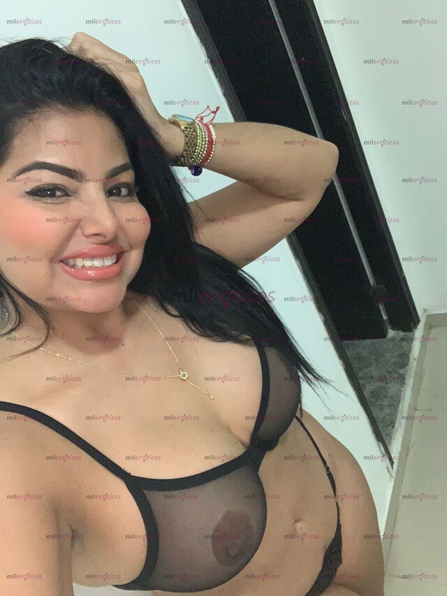 FOTOS DE RICAS TETAS DE ANTOJOS TE ESTÁN ESPERANDO PARA QUE DERRAMES TODO SOBRE ELLAS