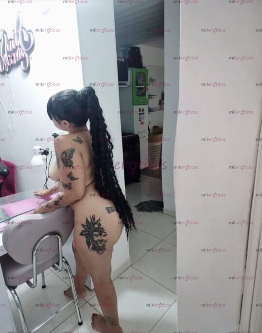 FOTOS DE TU MORENA DELGADA CON RICA COLA SEDIENTA DE VERGA