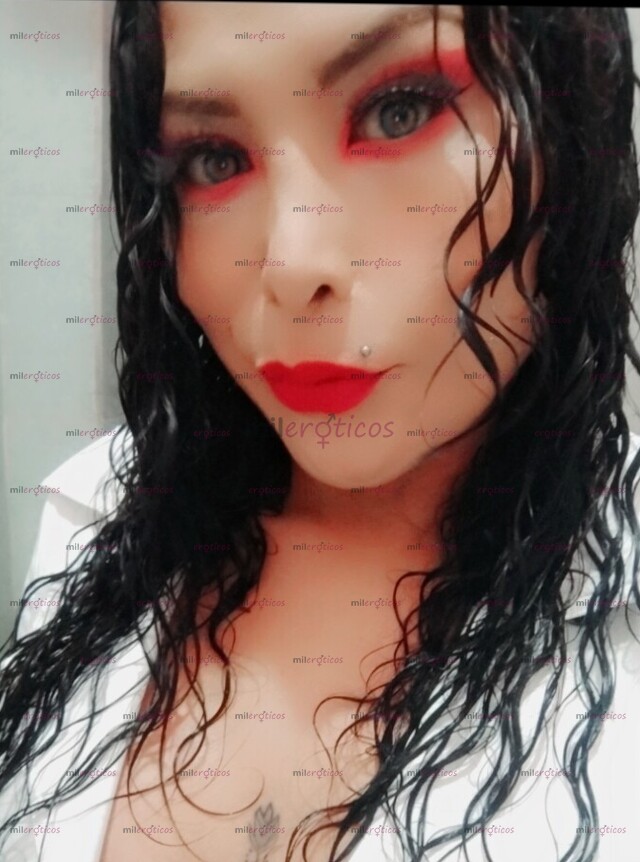 FOTOS DE VC) CUENTO CON LUGAR..BELLA Y CUERPO DE IMPACTO