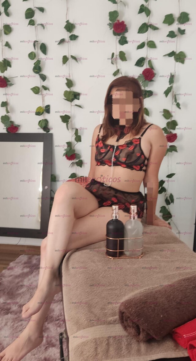 FOTOS DE HOLA SOY JENNY DISPUESTA A DARTE UN MASAJE MUY SEXI ACEPTO PAGOS CON TARJETA