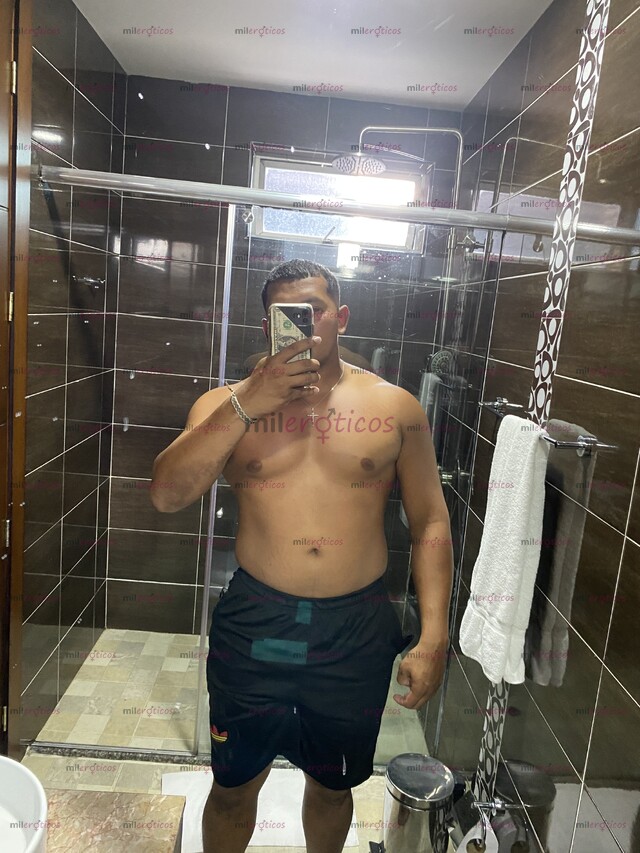 FOTOS DE MORENO FOGOSO, CON MUCHAS GANAS DE COMPLACERTE