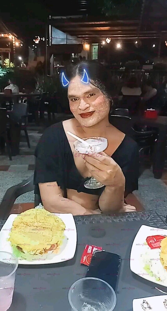 FOTOS DE TRAVESTIARRECHAYCOMPLACIENTEDISPUESTA COMPKACERTE CONLASMASDEKISIOSACHUPADAS