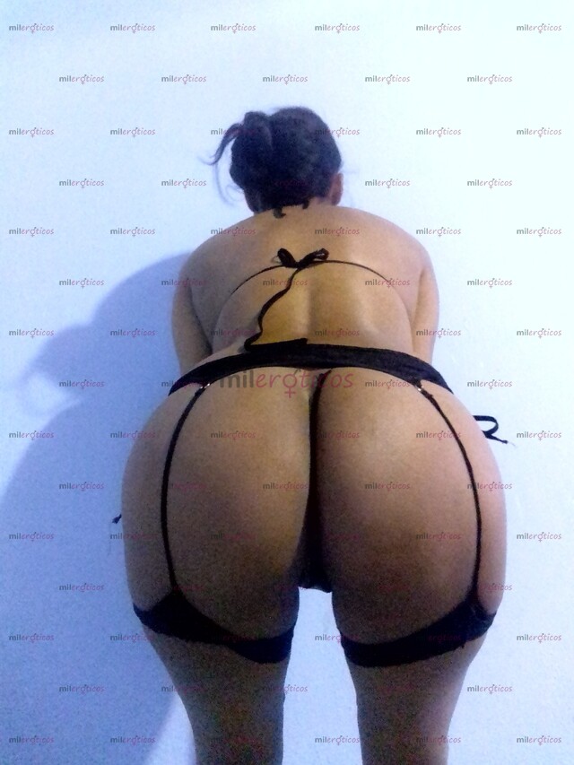 FOTOS DE SOLO VIRTUAL...MORENA CALIENTE UN RICO VIRTUAL...
