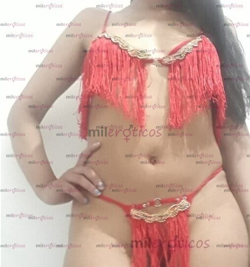 FOTOS DE SOLO VIRTUAL...DEJATE SEDUCIR DE ESTA LINDA MORENA POR CAMARA
