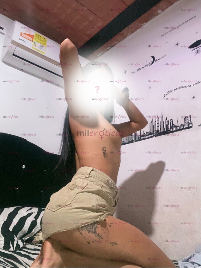 FOTOS DE DAYANA POLLITA DE 19 AÑOS CALIENTE EN LA CAMA