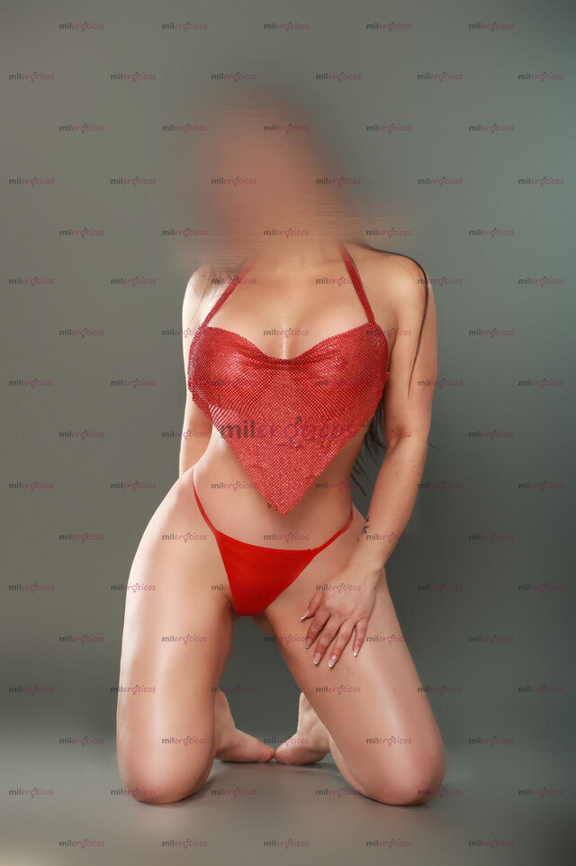 FOTOS DE HERMOSA COLOMBIANA VIP, CINTURA PEQUEÑA Y CULO RICO