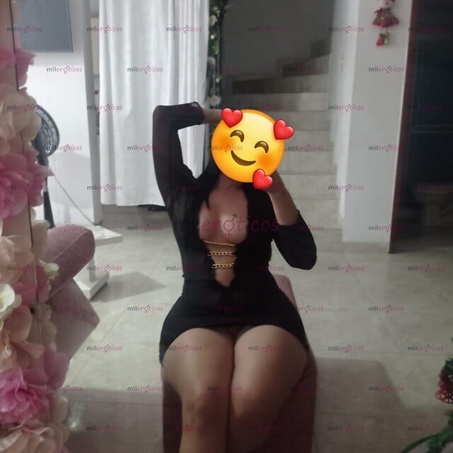 FOTOS DE SOY TU PEQUEÑA CANDENTE PELINEGRA CHIQUITA BLANQUITA NALGONA COMPLACIENTE CARIÑS