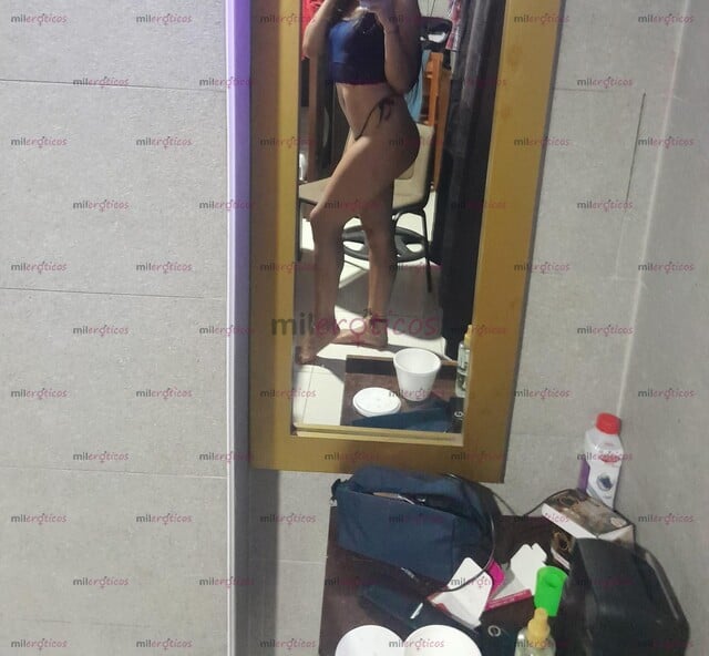 FOTOS DE SOLO DOMICILIO EL MEJOR SEXO A TU CAMA, DOS PERRAS PARA TI