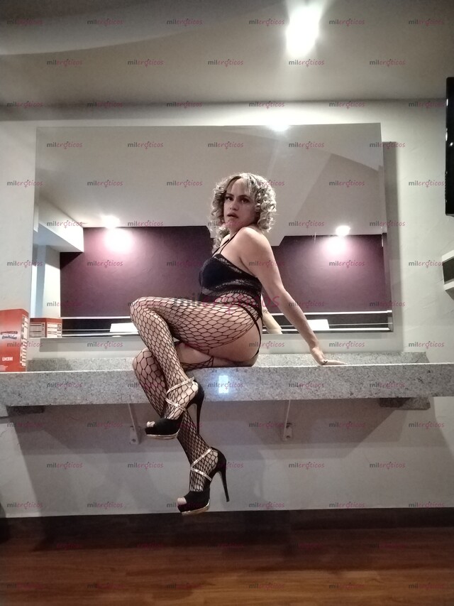 FOTOS DE DANNITA SUPER CACHONDA Y COMPLACIENTE PARA TI DE VUELTA EN LA PÁGINA