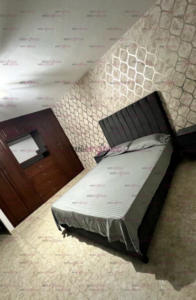 FOTOS DE CASA REINA EN BUSCA DE CHICAS MAYORES DE 18 AÑOS