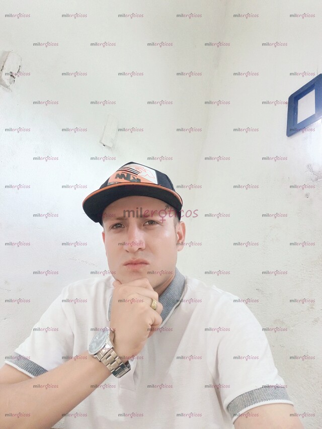 FOTOS DE MACHO ACTIVO VERGON LECHERO DISPUESTO A COMPLACERTE AL MÁXIMO 23 CM DE PLACER