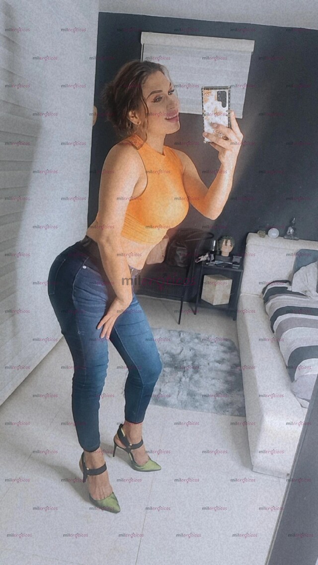 FOTOS DE CACHONDA Y SENSUAL TRANY SHEMALE DISPUESTA A CUMPLIR TUS FANTASÍAS