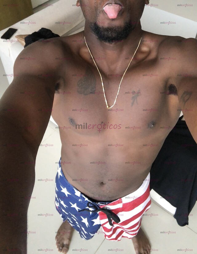 FOTOS DE NEGROTE BIEN DOTADO, SOLO POR UNOS DIAS EN MERIDA