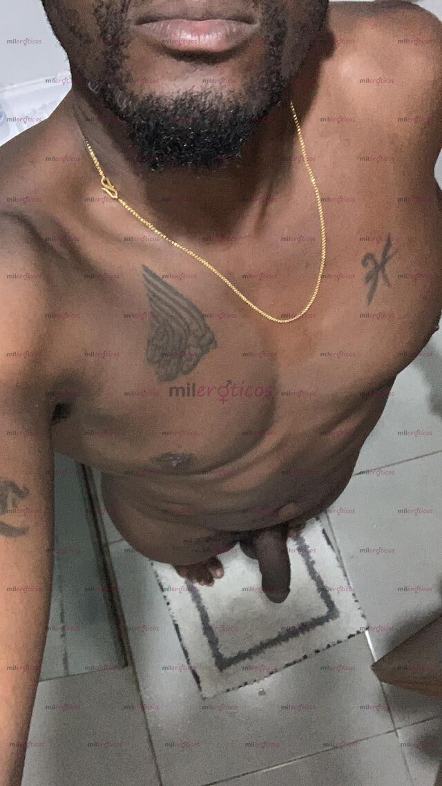 FOTOS DE NEGROTE BIEN DOTADO, SOLO POR UNOS DIAS EN MERIDA