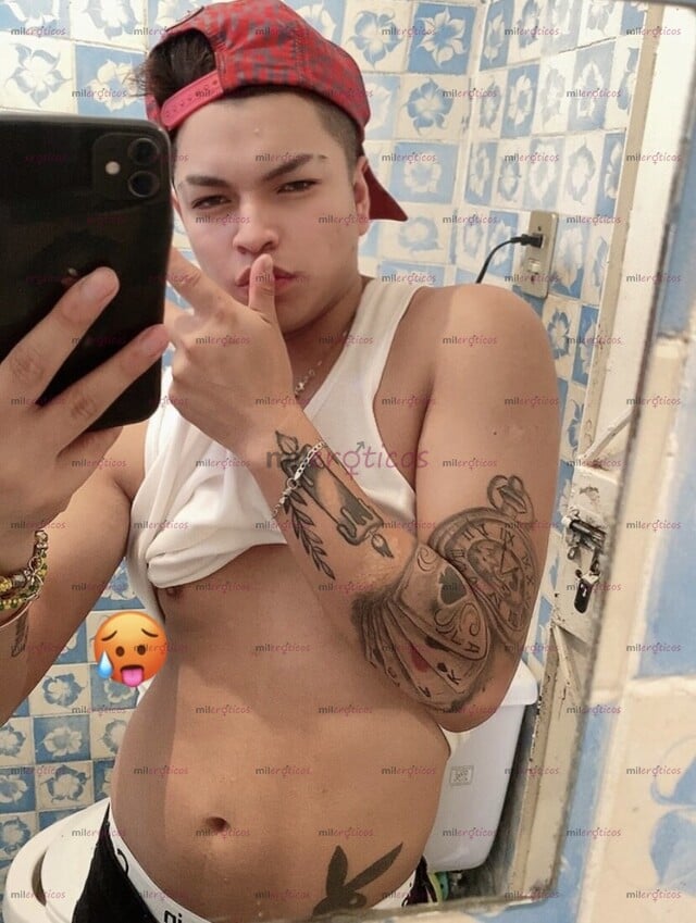 FOTOS DE JOVENCITO 23 AÑITOS, DISPONIBLE PARA PASARLA RICO CON TIGO. CONTÁCTAME !!