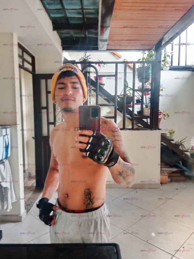 FOTOS DE COSTEÑO ATRACTIVO Y COMPLACIENTE 10 DE 10