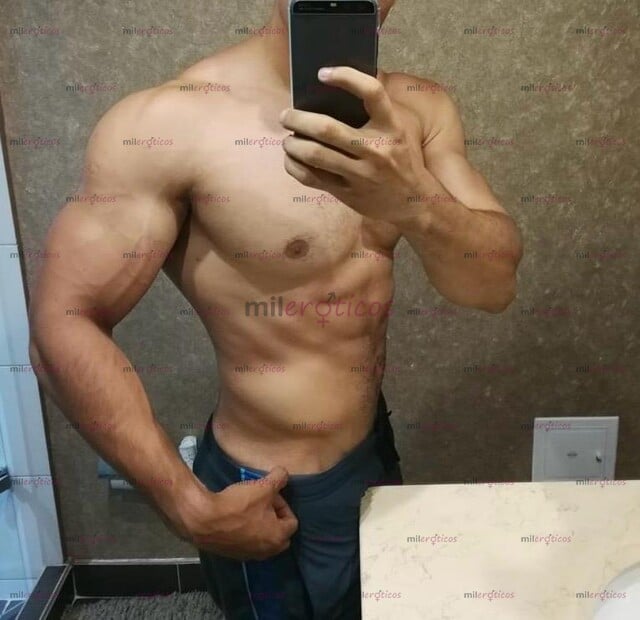 FOTOS DE CHICO NUEVO CON POCOS DIAS EN MEDELLÍN VERSÁTIL