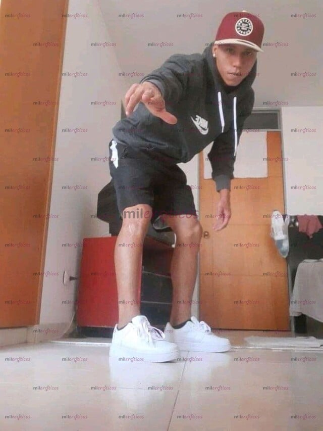 FOTOS DE SOY N CHICO TRAVIESO ACTIVO PASIVO CON GANAS DE HACER FELIZ A CUALQUIER MUJER