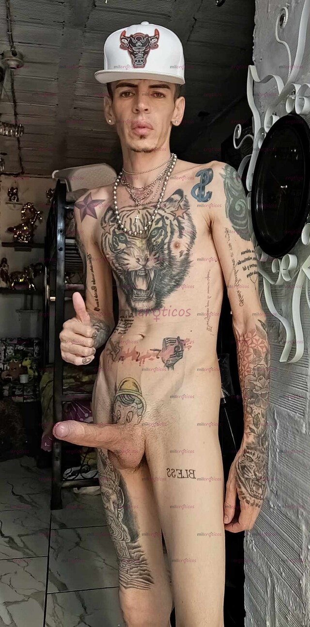 FOTOS DE FLACO FETICHERO BLANCO TATUADO ACTIVO VENDO VIDEITOS CASEROS Y LLAMADAS