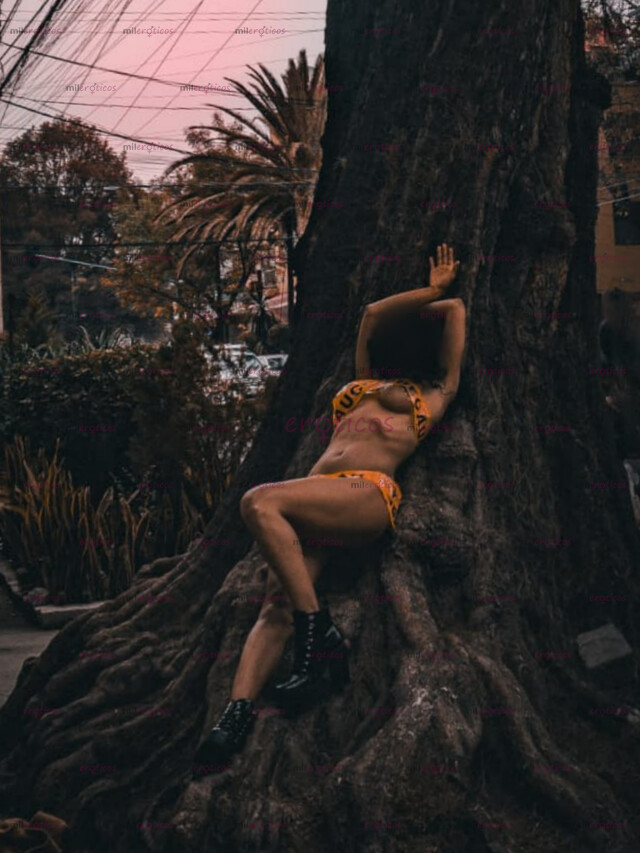 FOTOS DE VENEZOLANA LLEGA A TU PAÍS SÚPER CALIENTE, TODA UNA NINFÓMANA!