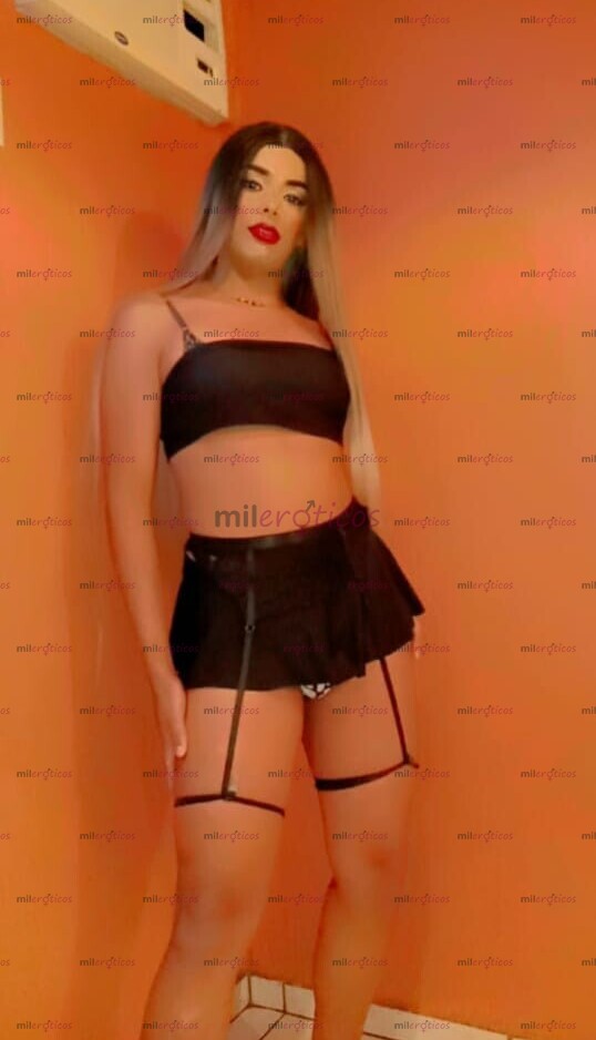 FOTOS DE NUEVA CHICA DE TAN SOLO 19 AÑOS MUY CALIENTE Y DISCRETA