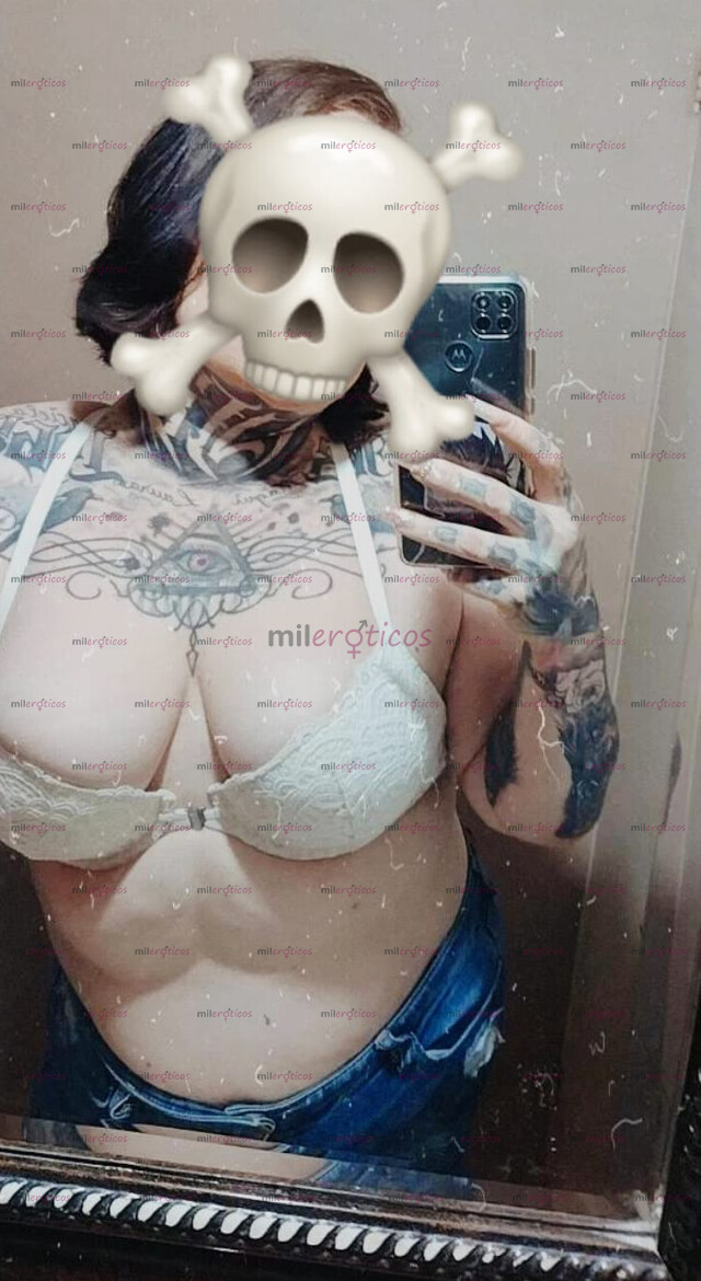 FOTOS DE ERES EXIGENTE Y TIENES UN GUSTO ESPECIAL POR MUJERES TATUADAS , VEN CONMIGO