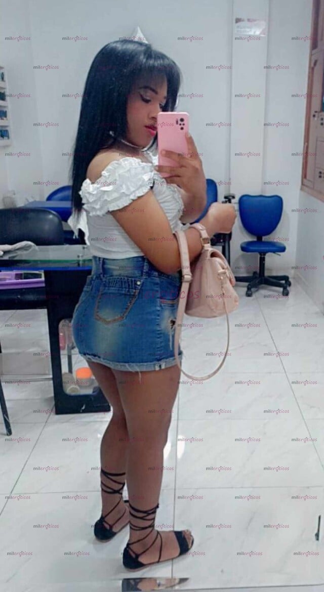 FOTOS DE HOLA MORENA POR ACÁ EN TU CIUDAD CON GANAS DE PASARLA SUPER RICO