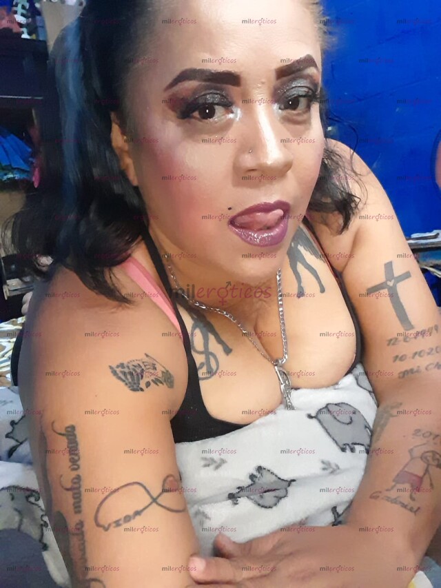 FOTOS DE CAROLINA MUJER MADURA TE PUEDO CONSEDER UNA NOCHE BUENA MIJO