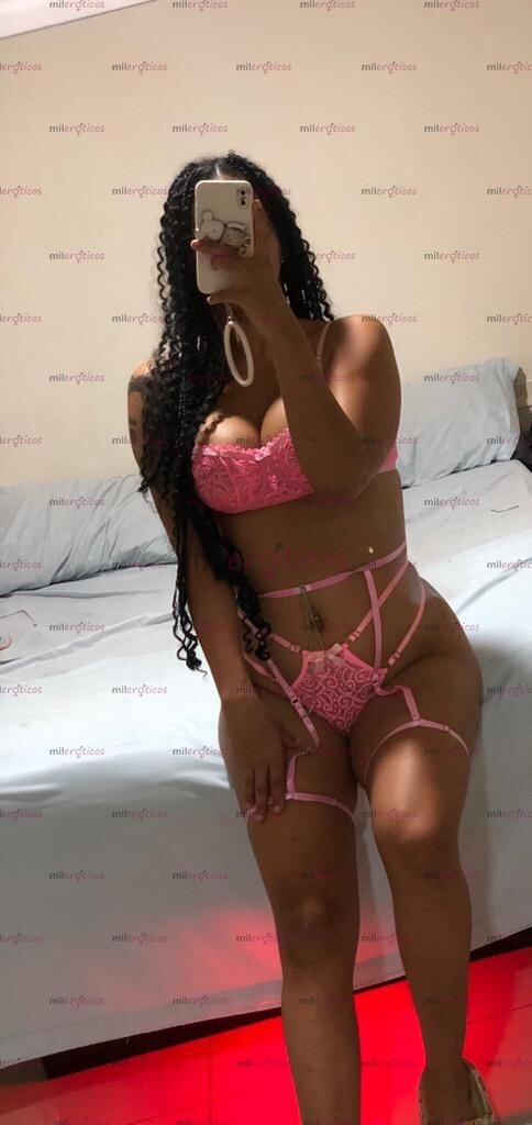 FOTOS DE 50K CHOCOLATE PARA QUE SABOREES DE PIES A CABEZA, EL MEJOR SEXO... TE ESPERAMOS