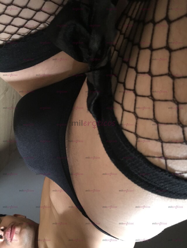 FOTOS DE TU MOMENTO DE RELAJACIÓN DISPONIBLE CON UN CHICO SERIO Y EDUCADO