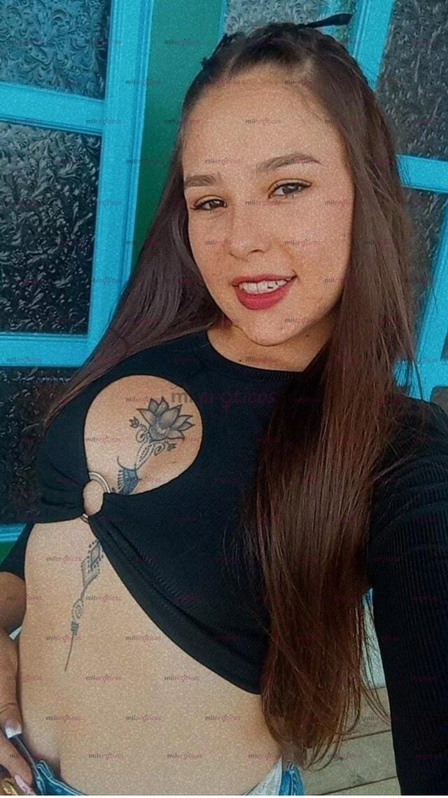 FOTOS DE SEXY Y COMPLACIENTE CHICA EDUCADA PARA VOMPLACERTE REAL Y SERIA