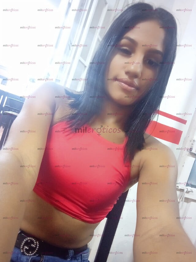 FOTOS DE HOLA MIS AMORES LLEGO SU FLAQUITA CON HUESO TALLADOR MUY SEXI Y COMPLACIENTE