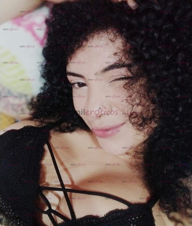 FOTOS DE CRESPA TETONA EXTROVERTIDA ARDIENTE DISPUESTA A COMPLACERTE MIAMOR