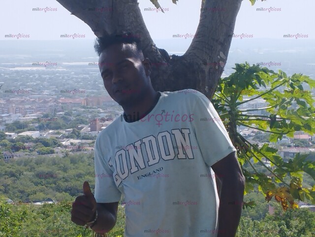 FOTOS DE MAYCOL UN MACHO SERIO DESCOMPLICADO VARONIL COMPLACIENTE