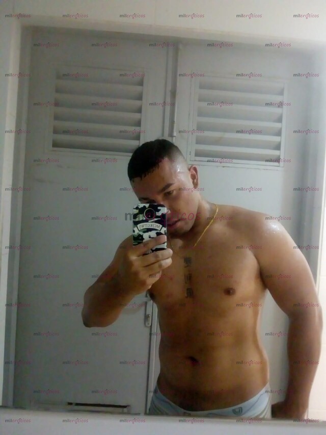 FOTOS DE SERVICIOS DE COMPAÑÍA, COMPLACIENTE SOY BISEX