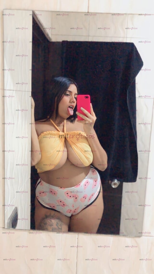 FOTOS DE MORENA TETONA, Y CON MUCHO DESEO DE SACAR TU RICA LECHITA