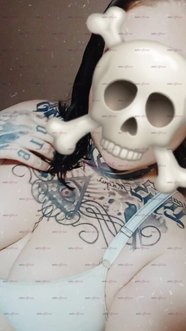 FOTOS DE QUE HACES TOCANDOTE SOLITO , CUANDO PUEDES ESTAR RICO CONMIGO!