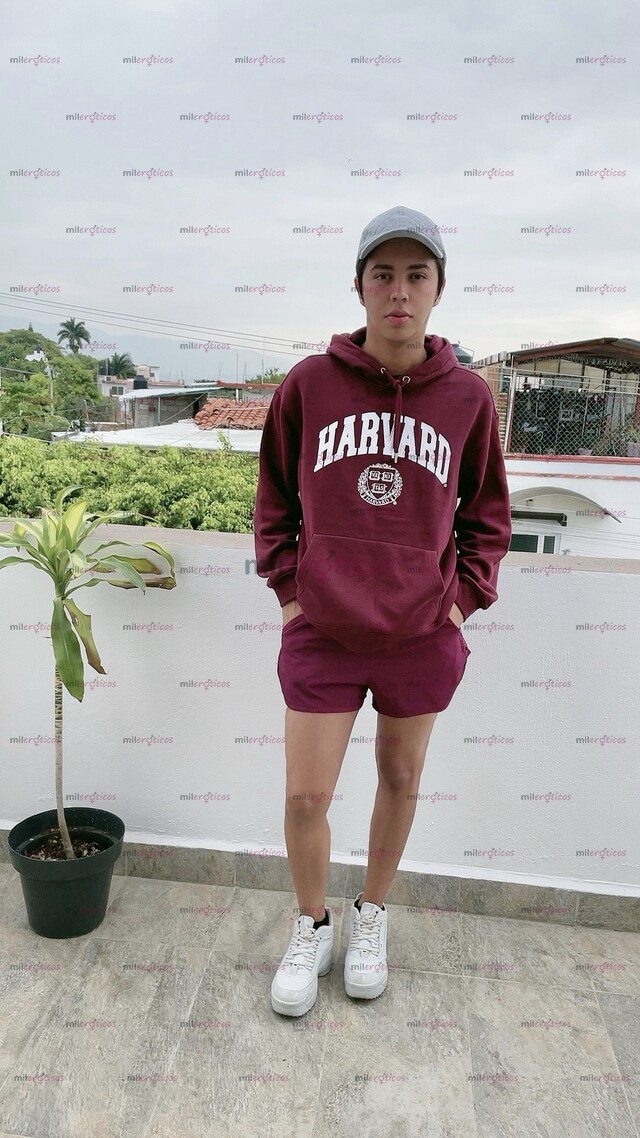 FOTOS DE ÚNICOS DÍAS MARIO EL CHICO DE TUS SUEÑOS, HERMOSO, SENSUAL, EDUCADO E HIGIÉNICO.