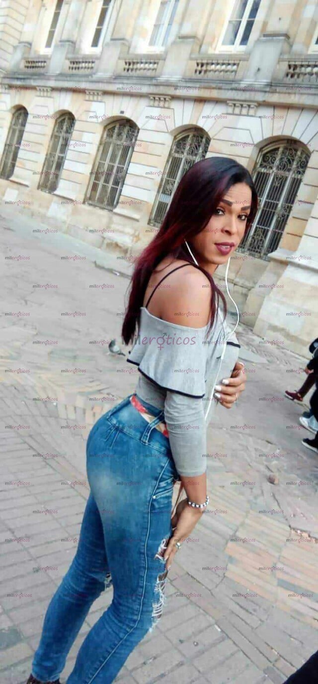FOTOS DE CHICA VERGONA Y LECHERA DE PASO POR TU CIUDAD QUIERES VERGA LLAMAME O ESCRIBEME3